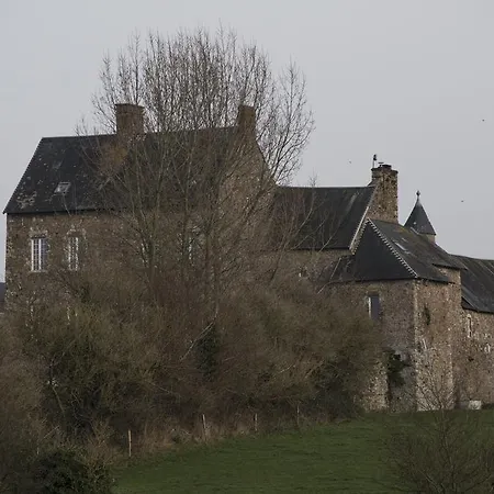 Frühstückspension Le Chateau De Claids 4*