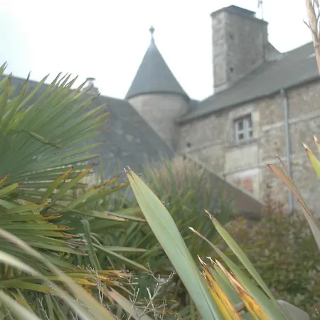 Le Chateau De Claids Frühstückspension