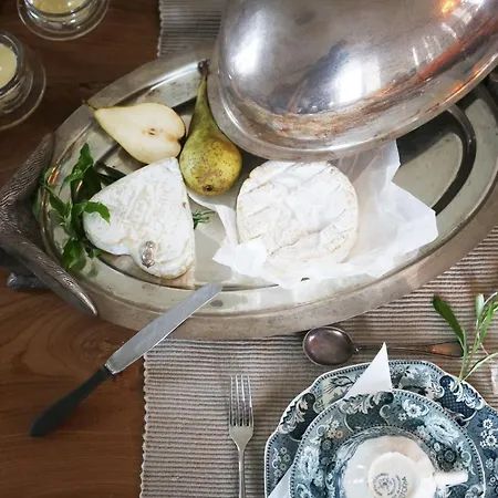 Frühstückspension Le Chateau De Claids 4*