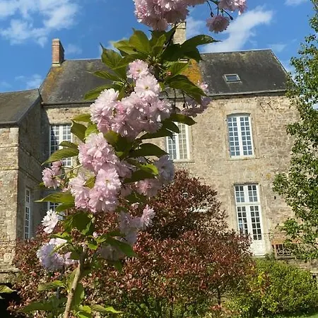 Frühstückspension Le Chateau De Claids
