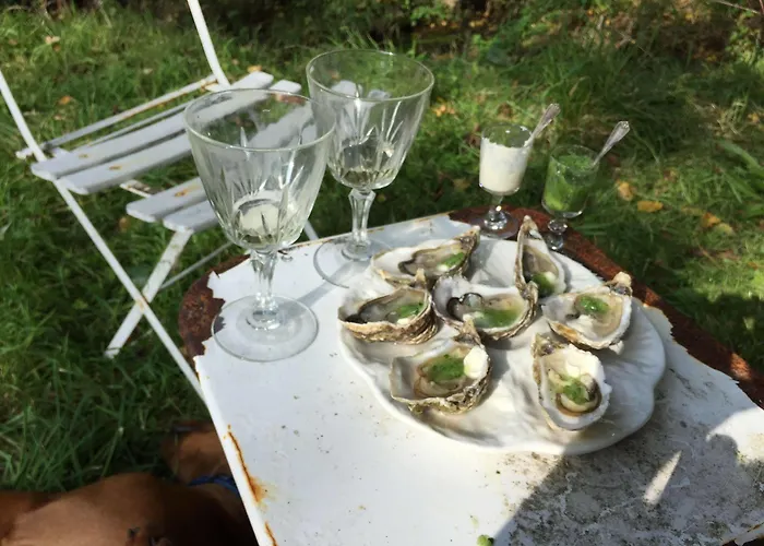 Le Chateau De Claids Bed & Breakfast 4*