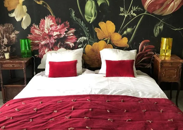 Bed & Breakfast Le Chateau De Claids 4*